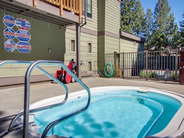 Yosemite Area Home 984770