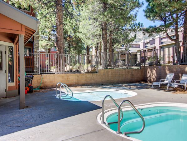 Yosemite Area Home 984770
