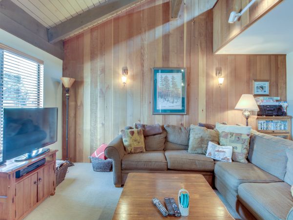 Yosemite Area Home 984771