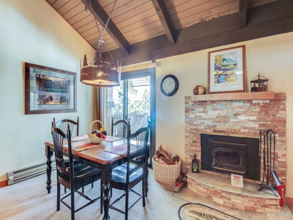 Yosemite Area Home 984771