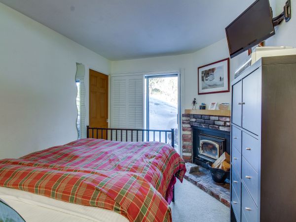 Yosemite Area Home 984773