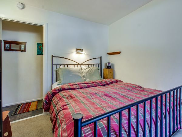 Yosemite Area Home 984773