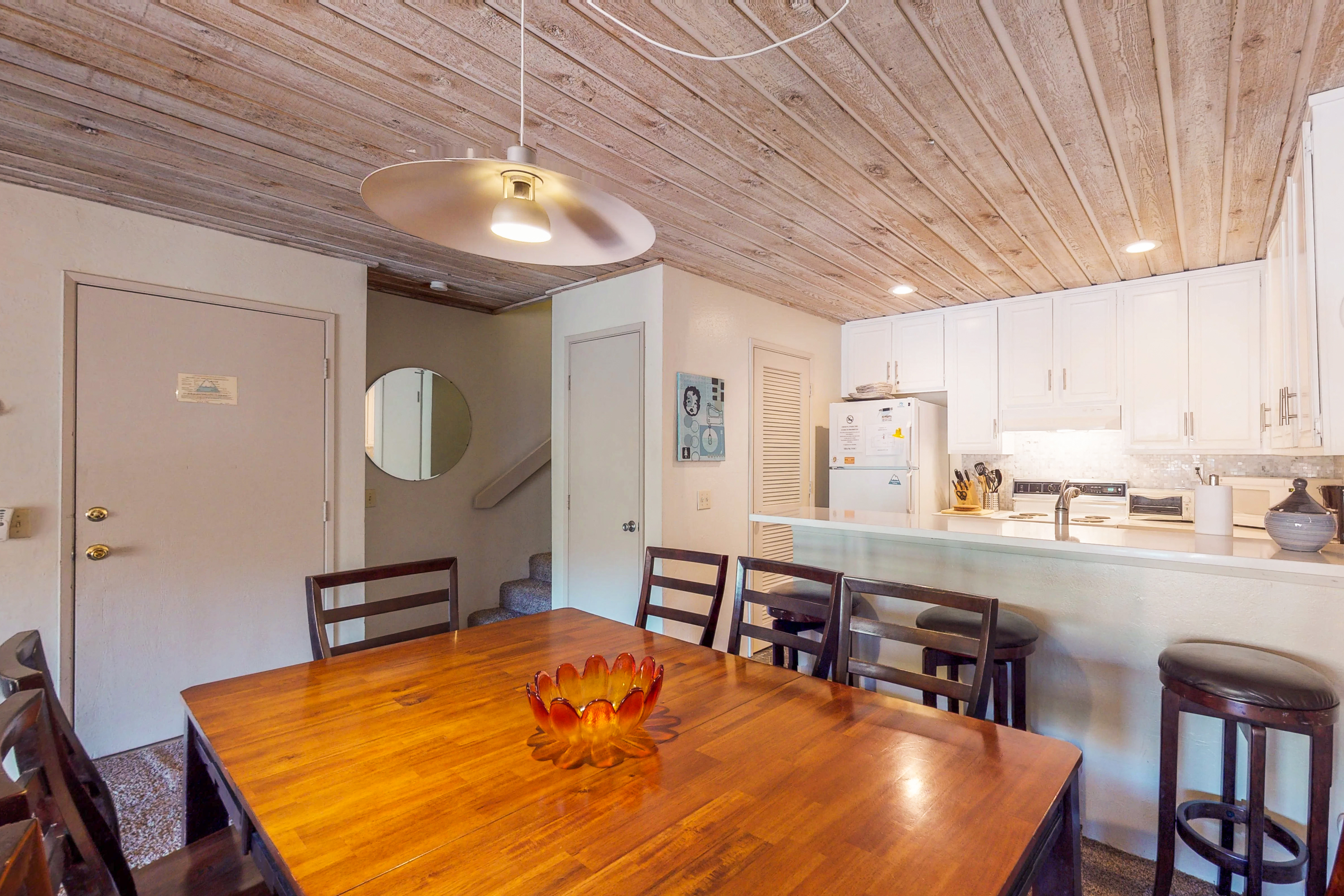 Yosemite Area Home 984774