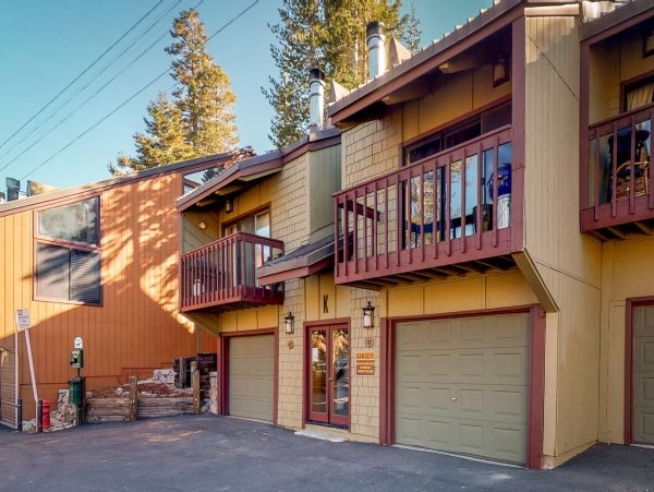 Yosemite Area Home 984774