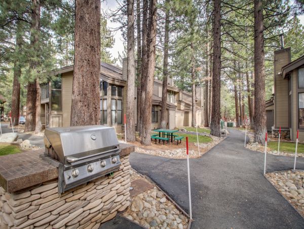 Yosemite Area Home 984775