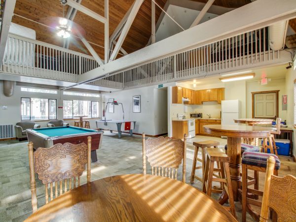 Yosemite Area Home 984775