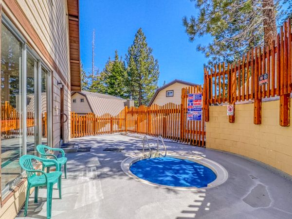 Yosemite Area Home 984778