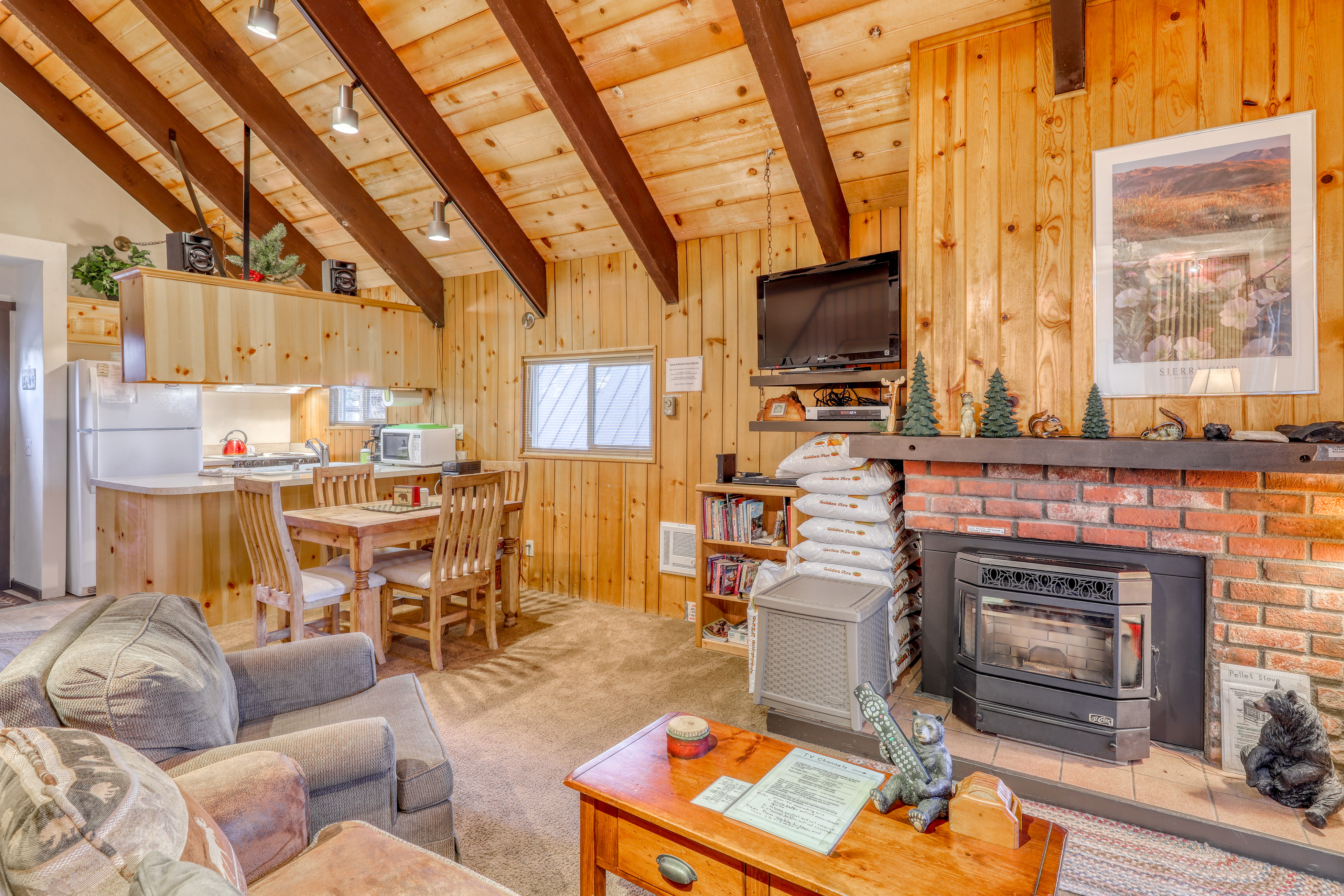 Yosemite Area Home 984778