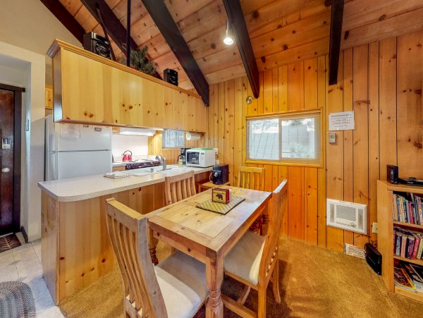 Yosemite Area Home 984778