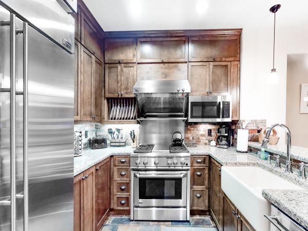 Yosemite Area Home 984779