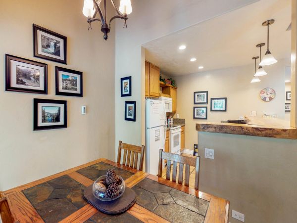 Yosemite Area Home 984780