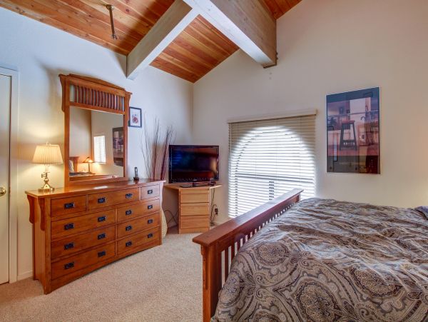 Yosemite Area Home 984781