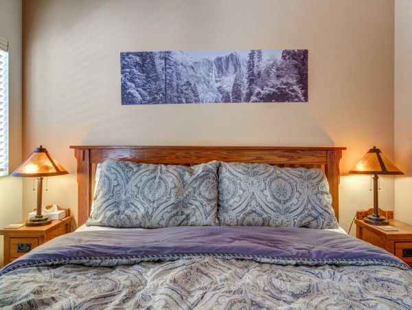Yosemite Area Home 984781