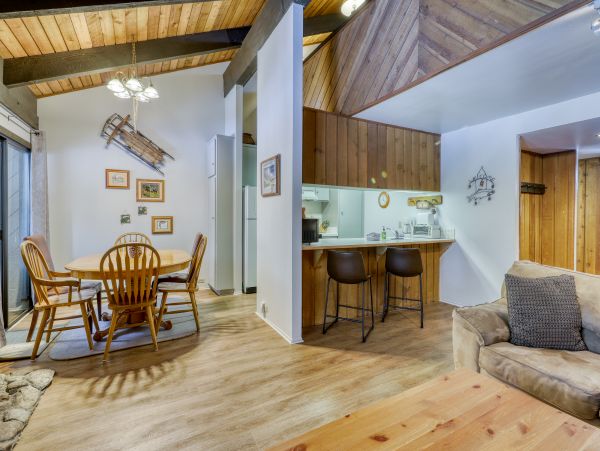 Yosemite Area Home 984782
