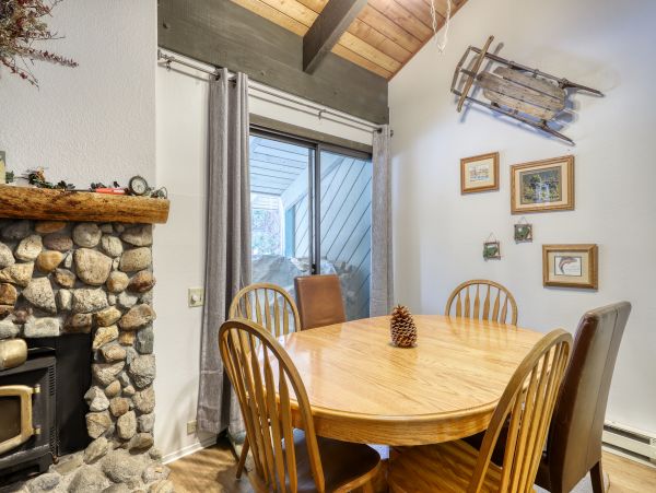 Yosemite Area Home 984782