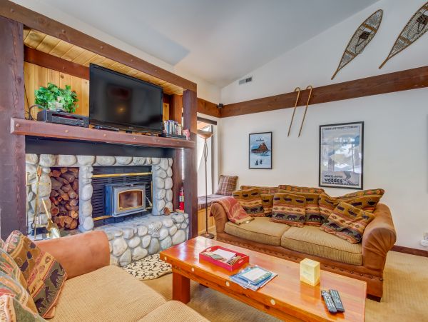 Yosemite Area Home 984784