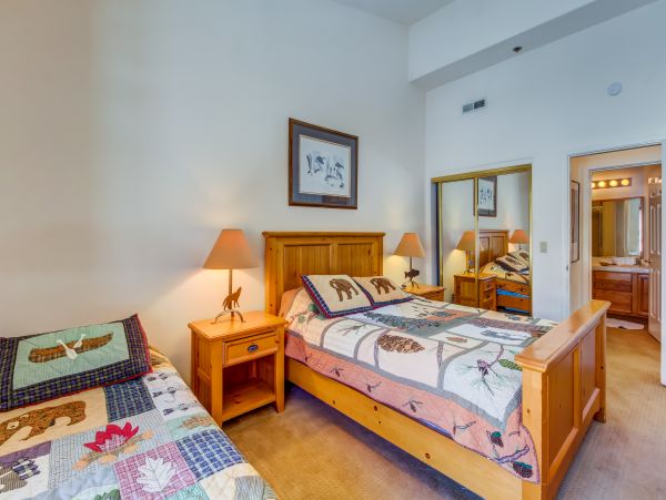 Yosemite Area Home 984784