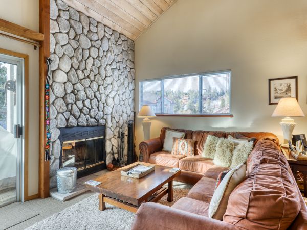 Yosemite Area Home 984785
