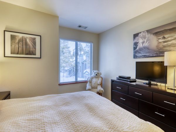 Yosemite Area Home 984785