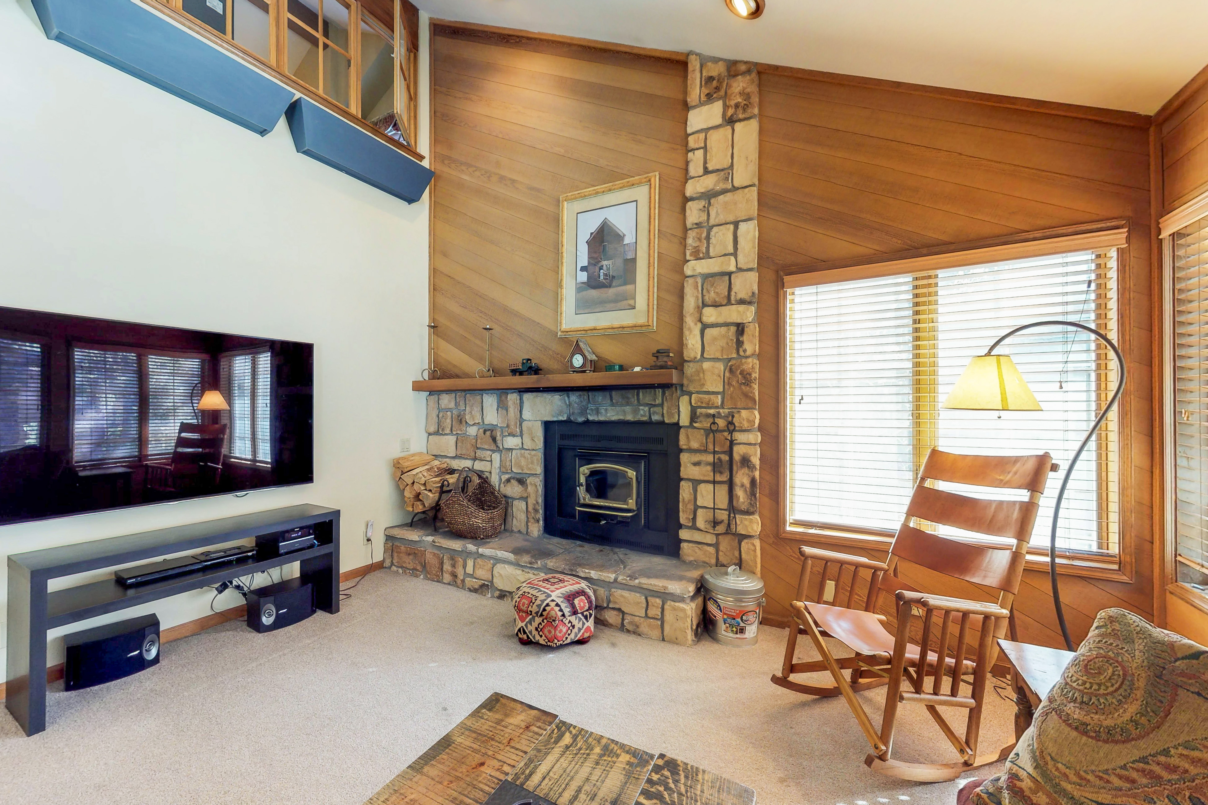 Yosemite Area Home 984787