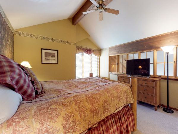 Yosemite Area Home 984787