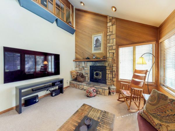Yosemite Area Home 984787
