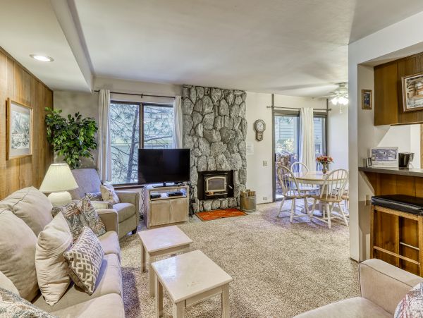 Yosemite Area Home 984789