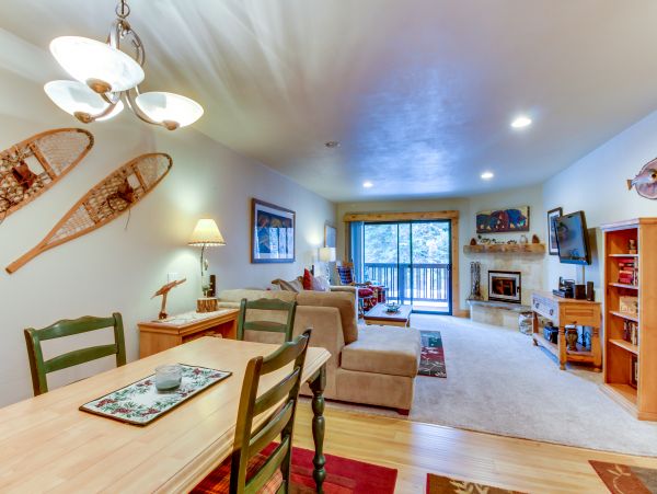 Yosemite Area Home 984790