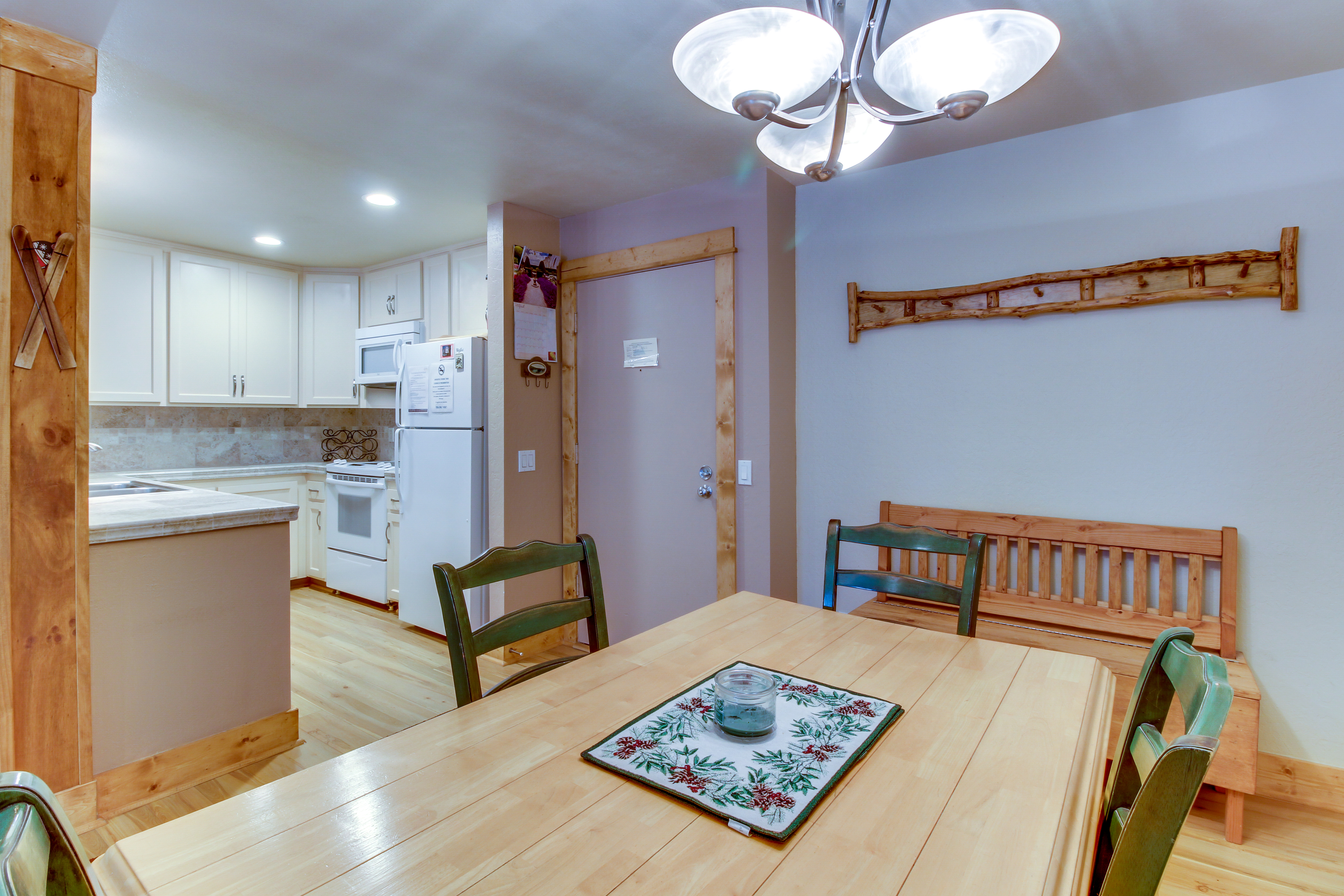Yosemite Area Home 984790