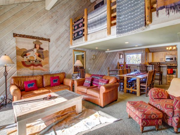 Yosemite Area Home 984791