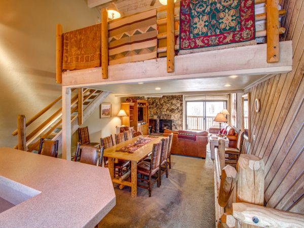 Yosemite Area Home 984791