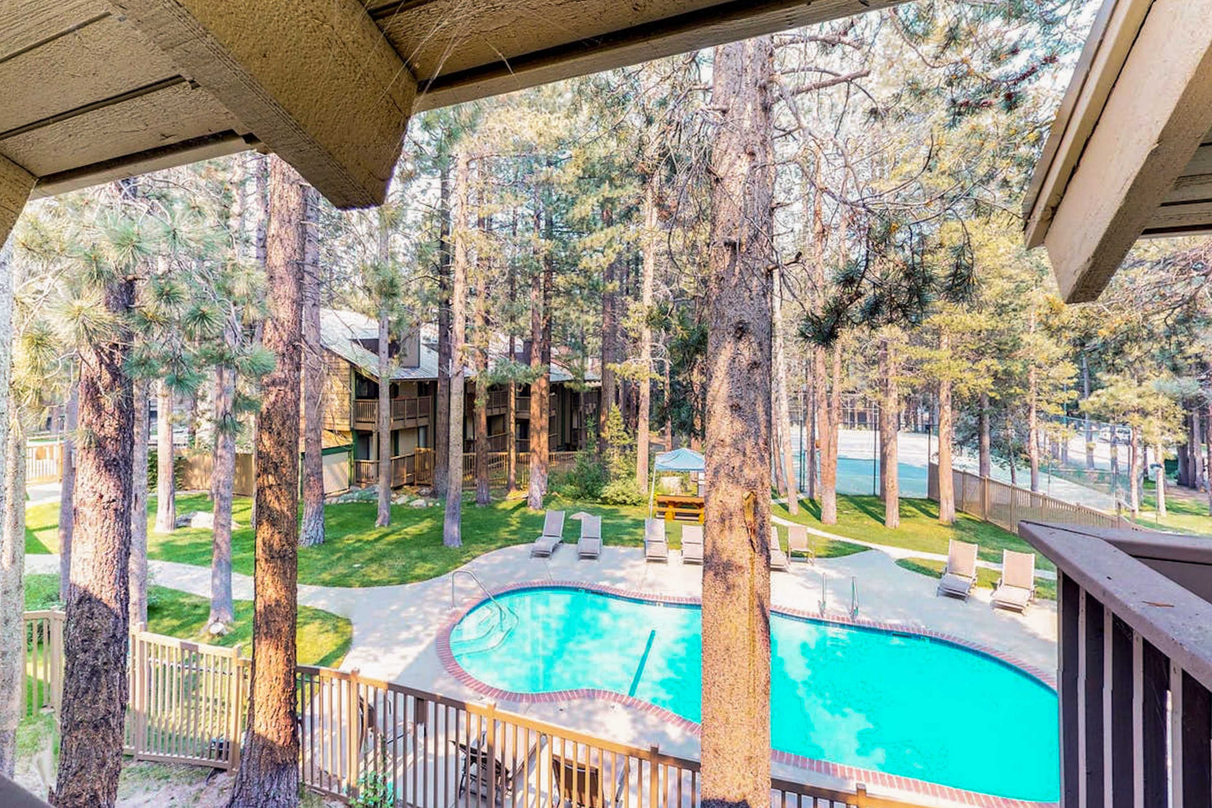 Yosemite Area Home 984792