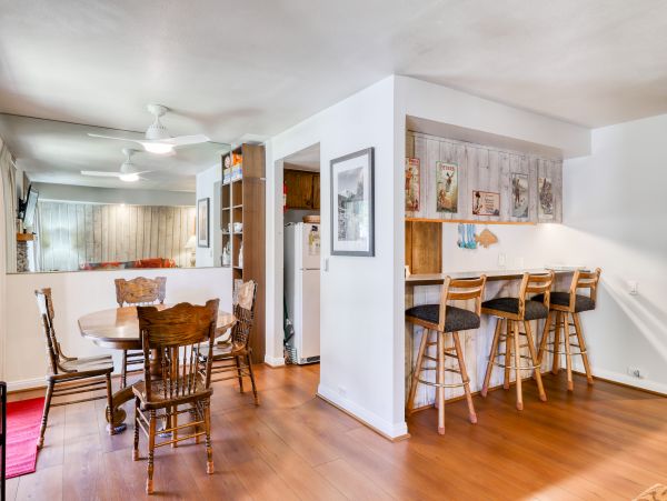 Yosemite Area Home 984792