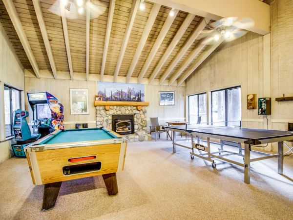 Yosemite Area Home 984792