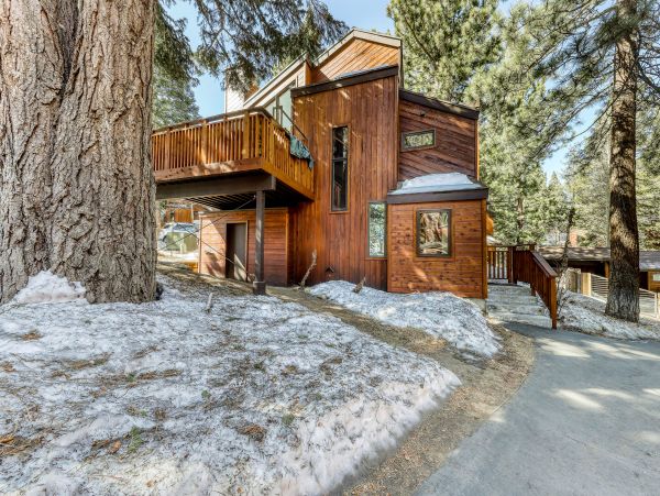 Yosemite Area Home 984793