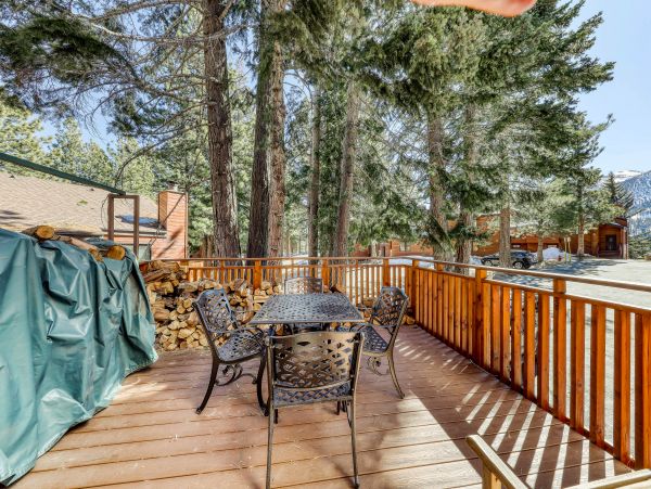 Yosemite Area Home 984793