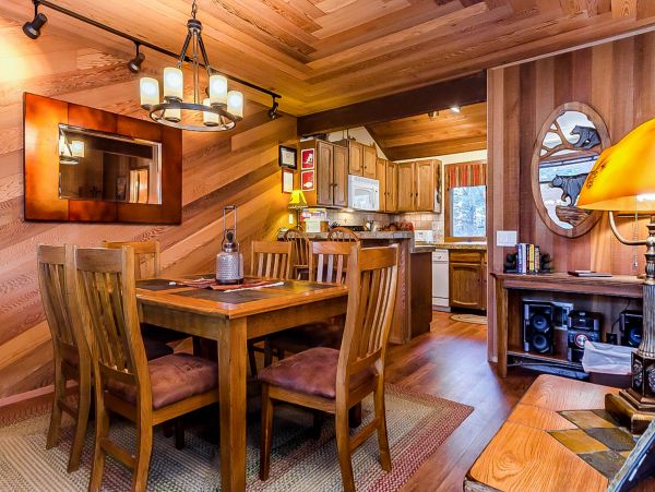 Yosemite Area Home 984793