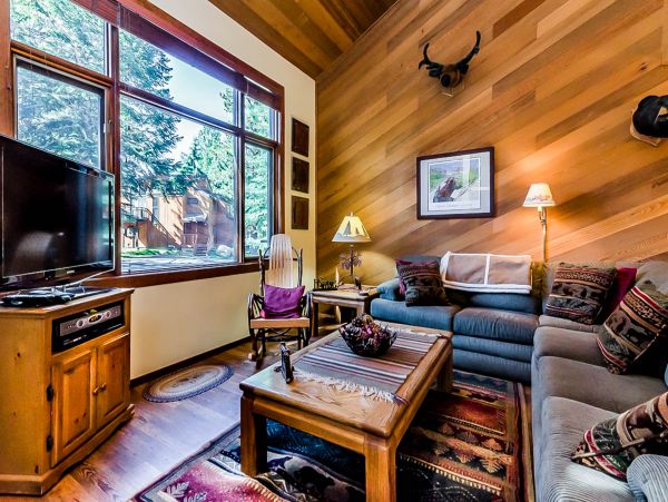Yosemite Area Home 984793