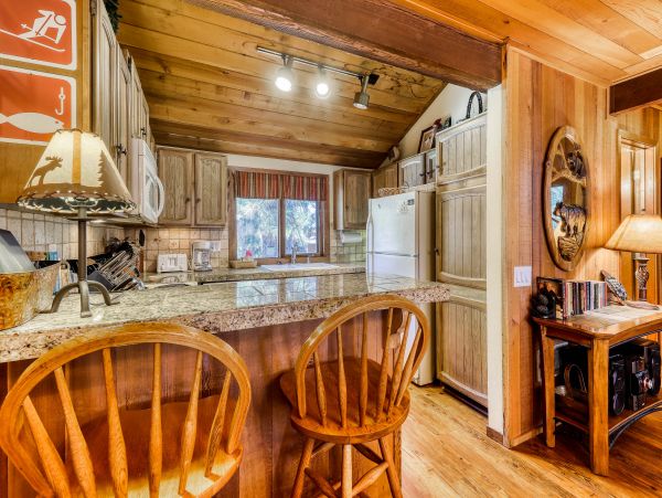 Yosemite Area Home 984793