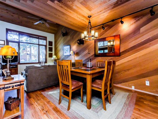 Yosemite Area Home 984793