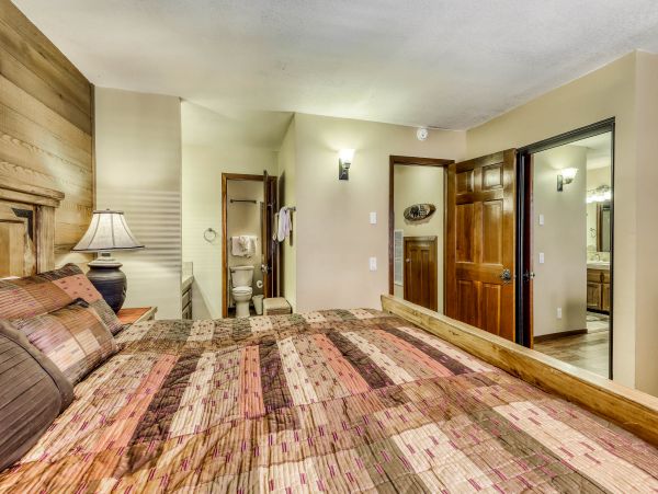 Yosemite Area Home 984793