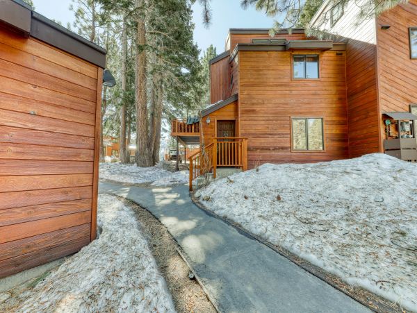 Yosemite Area Home 984793