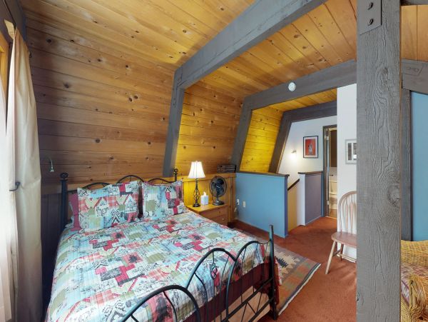 Yosemite Area Home 984794