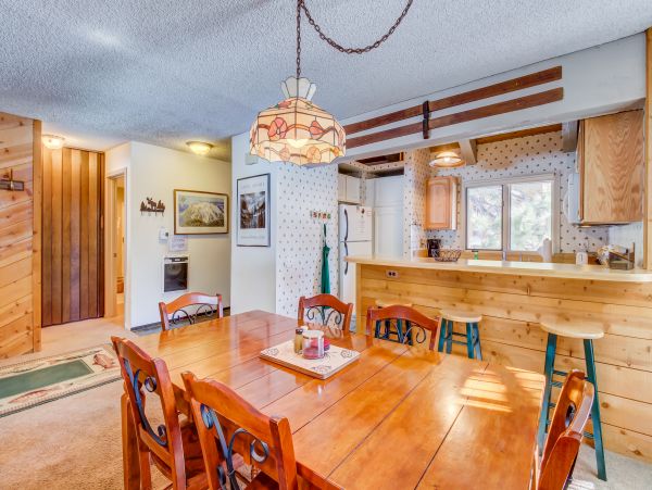 Yosemite Area Home 984795