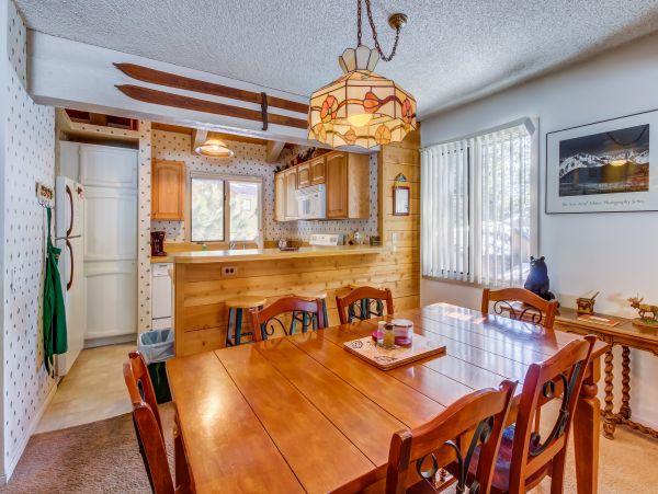 Yosemite Area Home 984795
