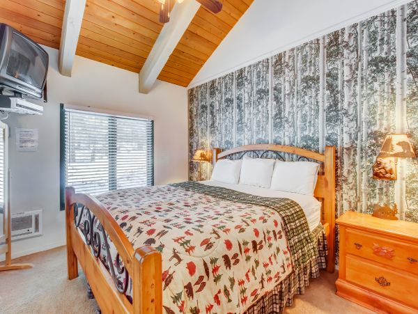 Yosemite Area Home 984795