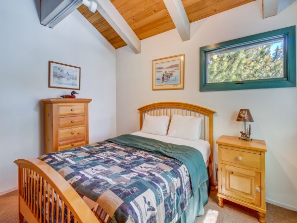 Yosemite Area Home 984795