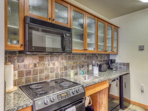 Yosemite Area Home 984796