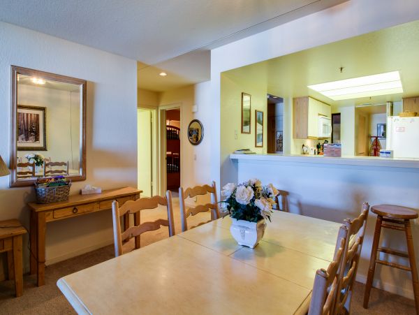 Yosemite Area Home 984797