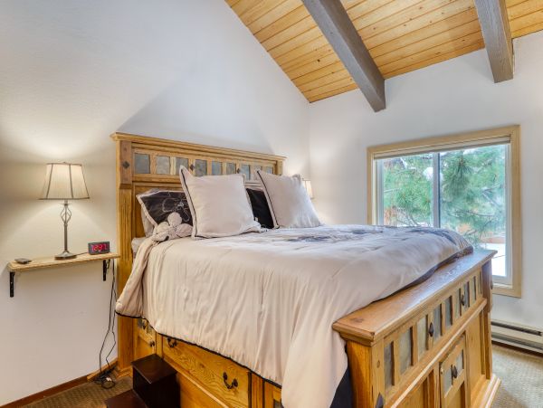 Yosemite Area Home 984798